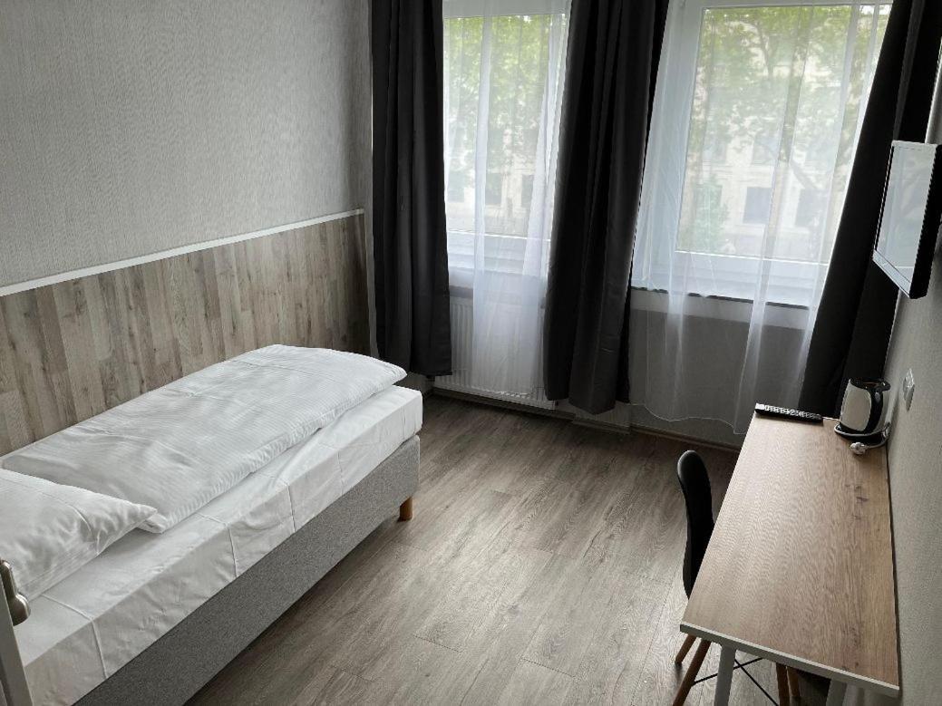 Skyline Hotel Hannover Esterno foto